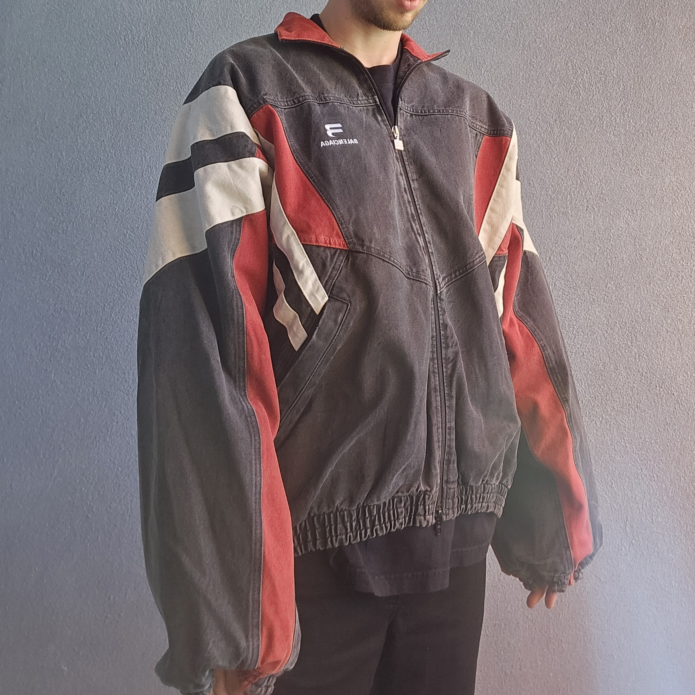 Balenciaga archive jacket on model — Sisukas